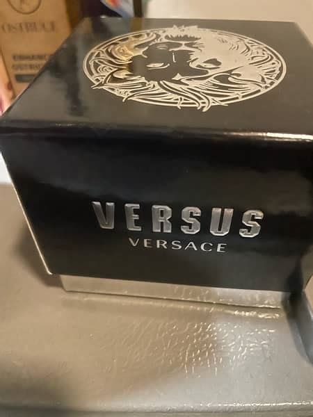 versace milano moda uomo 2019 2020|versus versace milano watch.